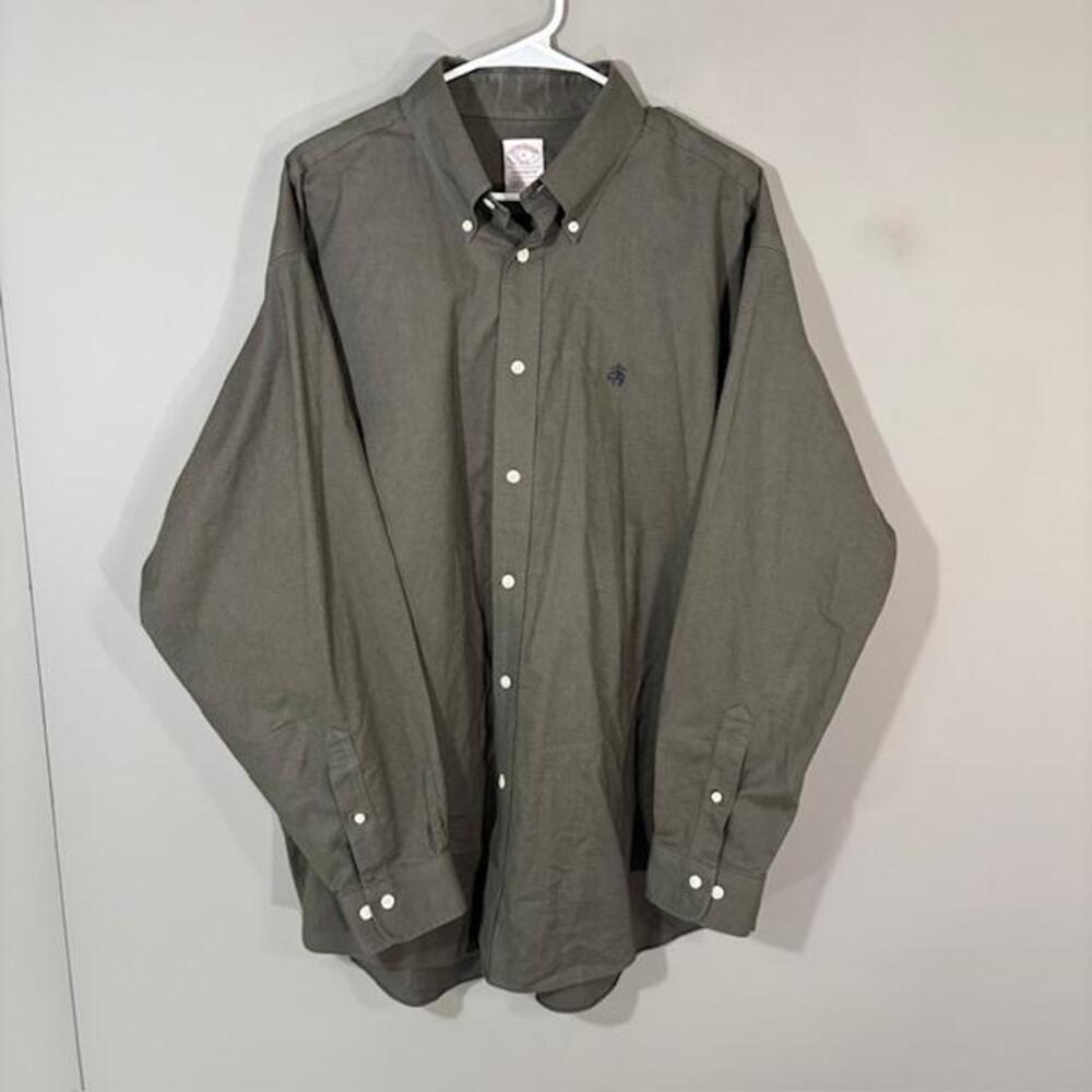 Brooks Brothers Shirt Mens XL Green Solid Madison Fit Non Iron Stretch Dress